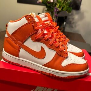 Nike Dunk High Orange
